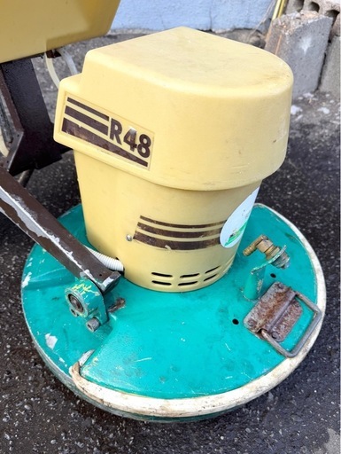 札幌市内配送可 現状品 蔵王産業 R48 スリーブラシ式カーペット洗浄機 スプレーバルチャー ポリッシャー ブラシ4種付き