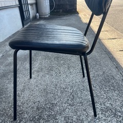 ダイニングチェア　　黒　椅子　１脚の画像