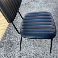 ダイニングチェア　　黒　椅子　１脚の画像