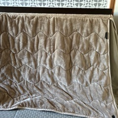 ダイニングこたつテーブル差し上げますの画像