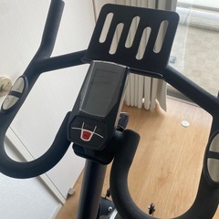 STEADY スピンバイクPlus/Pro 床防止カバー付きの画像