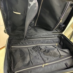 キャリーケース 鍵付きの画像