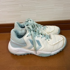 hummel グランドシューター7 22.5cm の画像