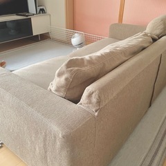 eucas 3人掛けソファーの画像