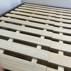 棚付きベッドフレーム ダークブラウンの画像