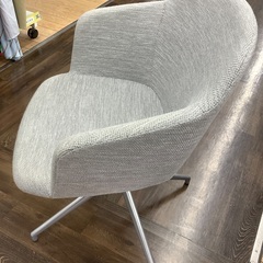 QUON 回転式 Anima チェアの画像