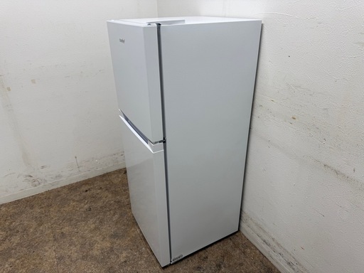 美品　COMFEE　冷凍冷蔵庫　１３２L　急冷モード　省エネ　２０２５年製　RCT128WH1JP