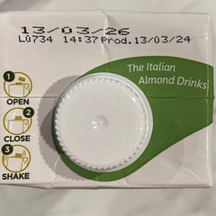 新品✨アーモンドミルク1本の画像