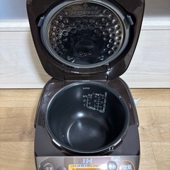 急募‼️象印　炊飯器3合炊きの画像