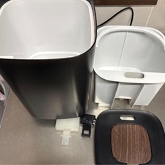 加湿器　ブラック　の画像