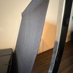 ２脚バルセロナチェア風シングルブラックフェイクレザーの画像