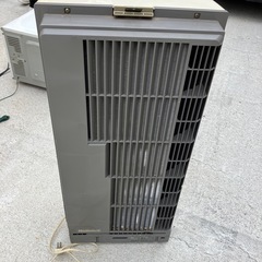 窓用エアコンの画像