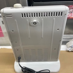 【中古】日立　電気ストーブ　暖房器具【G0316IC】の画像
