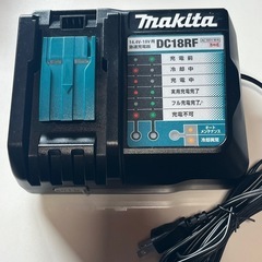 マキタ純正充電器　マキタ互換バッテリーの画像
