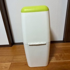 【アップリカ】ニオイポイ【強力消臭おむつポット】の画像