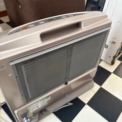 ガスファンヒーターの画像