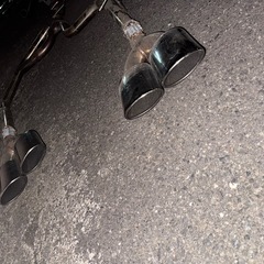 20ヴェルファイアリアマフラーの画像