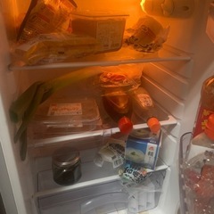 SHARP 冷蔵庫 2ドア 一人暮らし用｜3/24までの引き取り限定の画像