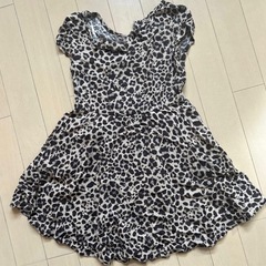 H&M ヒョウ柄 半袖ワンピースの画像