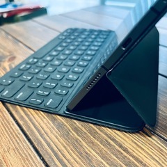 iPad Pro11インチ用keyboard folioの画像