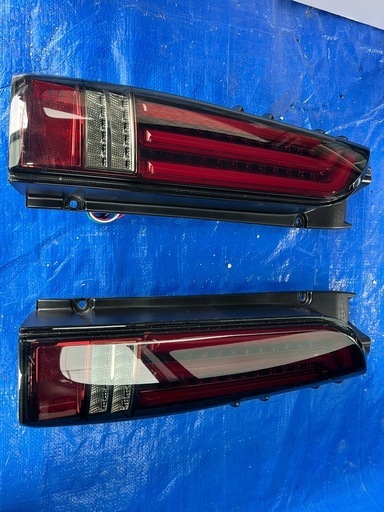 ハイエース 200系　FLEX LEDテール ULTIMATE