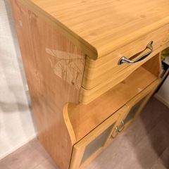 木製キッチンカウンター 食器棚 レンジ台の画像