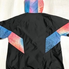 【美品】アンダーアーマー UnderArmour ウィンドブレーカー
Sサイズ  　の画像