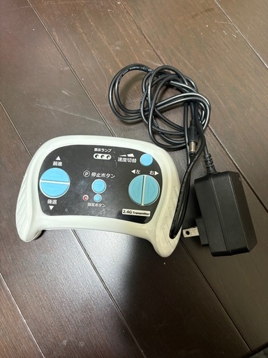 子供が乗れるラジコン　ゲレンデ