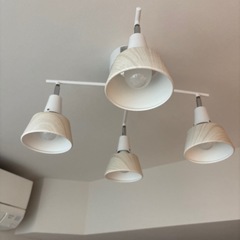 【3/15or20取引限定】照明の画像