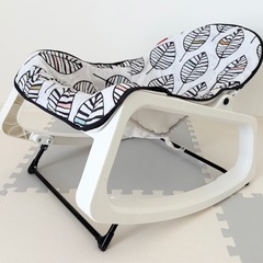 ベビーバウンサー フィッシャープライス 振動付き 新生児〜の画像