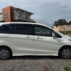 24年式　フリードハイブリッド　25万円の画像