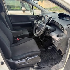 24年式　フリードハイブリッド　25万円の画像