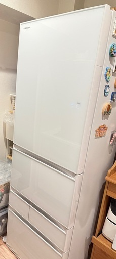 【超美品・高級感】東芝 大容量411L ファミリー向け冷蔵庫 GR-U41GXHL(EW) 2022年製
