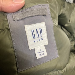 GAP　ダウンジャケット　子供　　Sサイズ　6～7歳？120サイズ？の画像