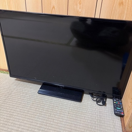 32インチ液晶型テレビ