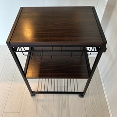 【売約済】LOWYA キャスター付きキッチンワゴン 3段 木目×ブラック 収納ラック レンジ台の画像