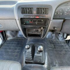 日産　ダットサン（H7）の画像