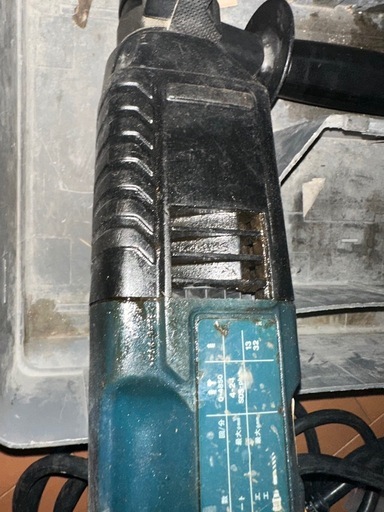 中古品　概要欄要確認　BOSCH 電動ハンマードリル　他付属品