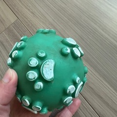 犬 肉球 ボール おもちゃの画像