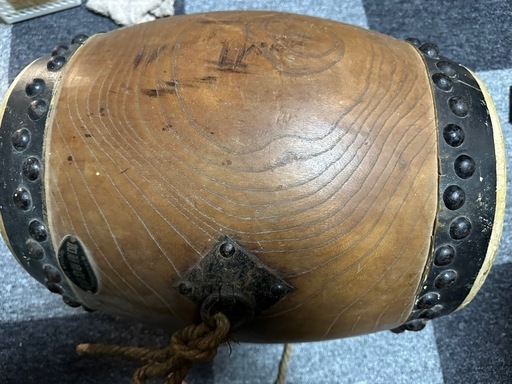 中古　￼囃子　木製 和太鼓 胴40cm 打面両方24.5cm 皮の破れなし 中古 囃子 木製 和太鼓 胴40cm 打面両方24.5cm 皮の破れなし