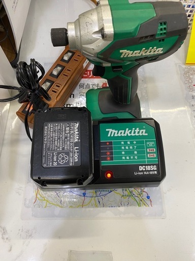 更新?電動工具?makita?インパクトドライバー?MTD001D? マキタ?充電?工事?DIY?No.8457UT?
