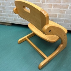 大和屋　ベビーチェア 木の椅子　子供用　ブォーノ　木製の画像