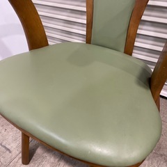 ダイニングチェアー 回転椅子 2脚 木製椅子の画像