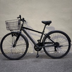 【7万で購入】クロスバイク 黒 700C 美品 高級シマノ社製変速付き ロード ピスト　マウンテン BMX ビーチクルーザー お洒落 自転車 オートライト&泥除け付き【早い者勝ち】の画像