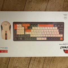 FREEWOLF T96 DUAL MODE KEYBOARD マウスセット
の画像
