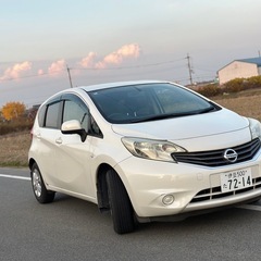 【低走行6.6万km3月中限定価格！】日産ノート車検長Bluetoothの画像
