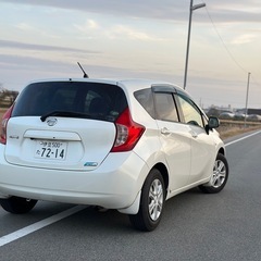 【低走行6.6万km3月中限定価格！】日産ノート車検長Bluetoothの画像