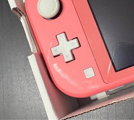 Nintendo SwitchLight コーラル