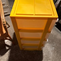 無料　美品　プーさん　ディズニー　衣装ケース　カラーボックス　シェルフ　棚の画像