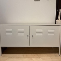 キャビネット　棚　IKEA      の画像